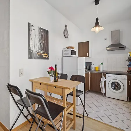 Ruhige Beim Dresdner Panometer Mit Gratis Parkplatz Apartment Dresden